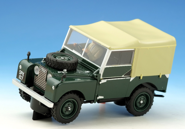 SCALEXTRIC Land Rover series green